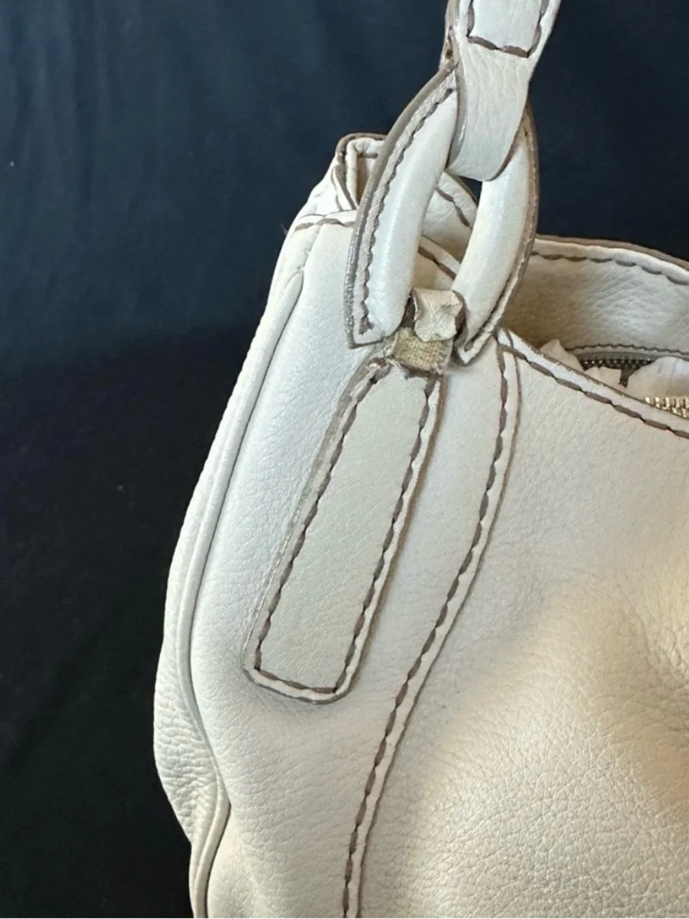 Tod's Cream Leather Shoulder Bag with Wood-Tone Accents